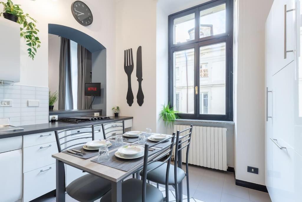 Historical Suite - Pieno Centro - Porta Nuova- Piazza Castello Торино Екстериор снимка