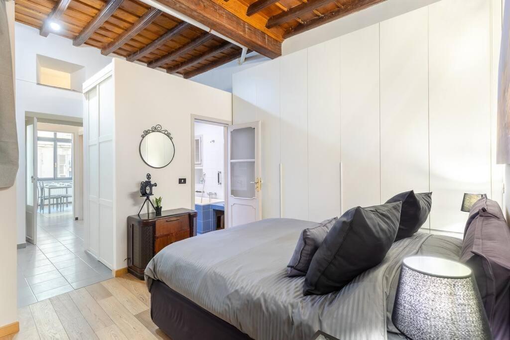 Historical Suite - Pieno Centro - Porta Nuova- Piazza Castello Торино Екстериор снимка