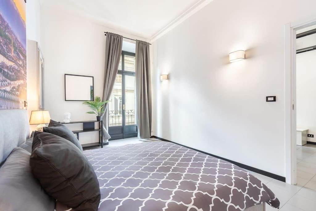 Historical Suite - Pieno Centro - Porta Nuova- Piazza Castello Торино Екстериор снимка